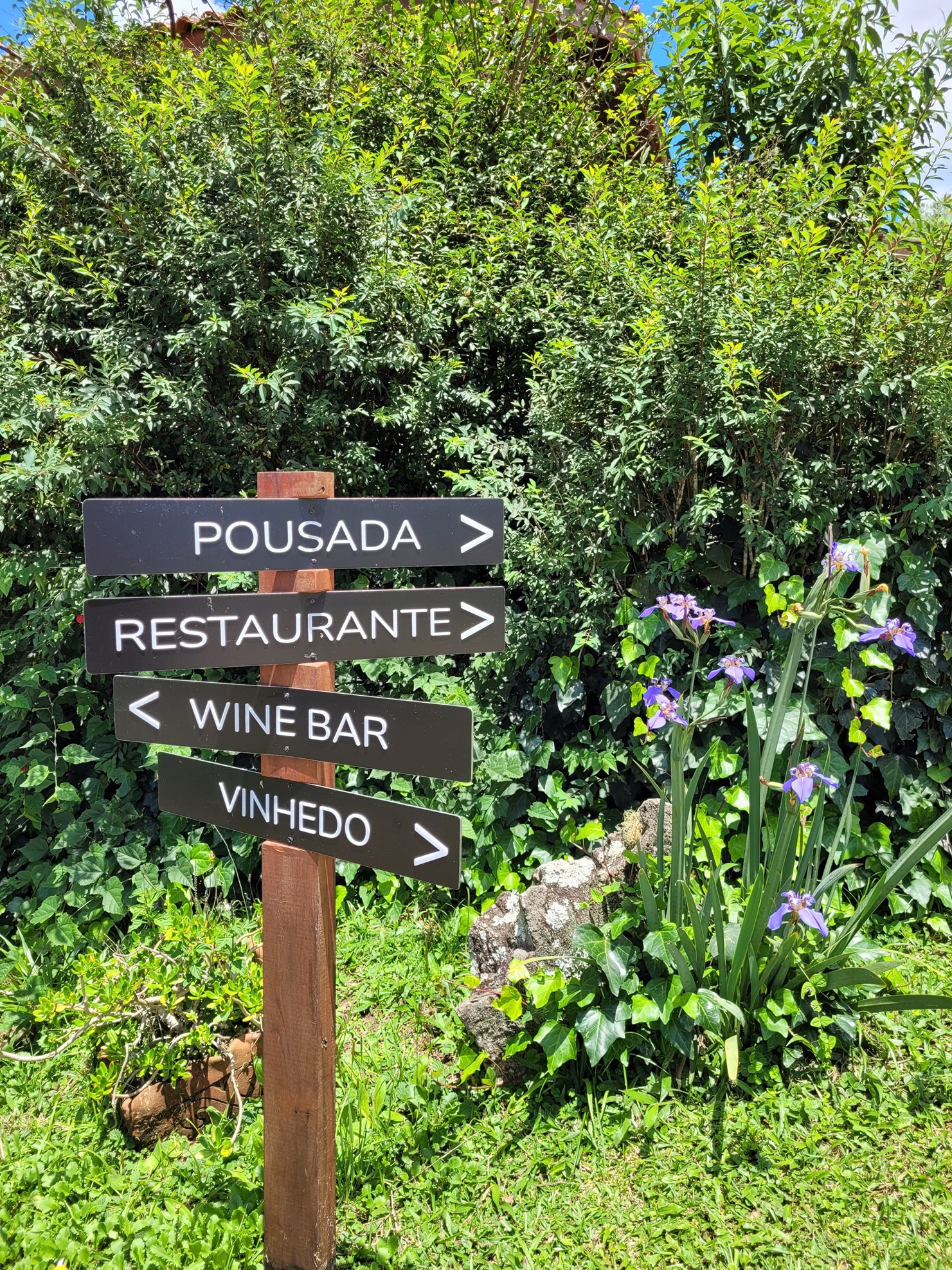 Pousada, Restaurante, Enoturismo.jpg